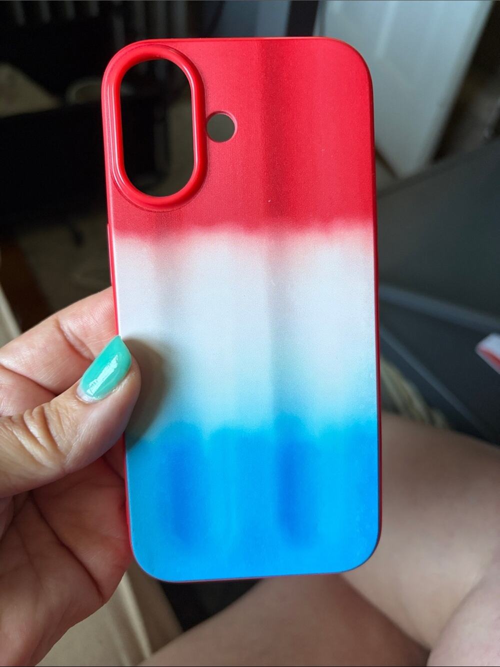 Tri-Color Red White Blue Gradient Phone Case - Sleek Protective Cover
